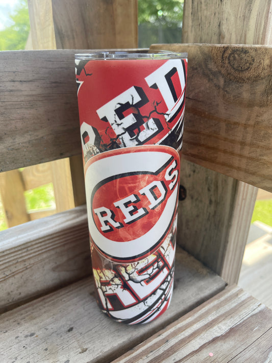 Team cups glow red/orange in dark 20oz